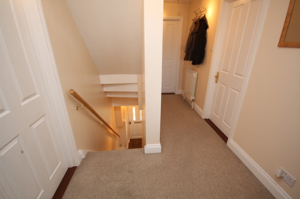 Flat 2 The Heights 016.jpg